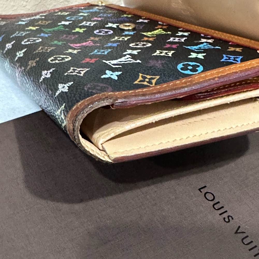 Louis Vuitton Black Murakami International Wallet Full Inclusion - Picture 10 of 14